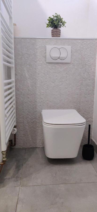 Apartman Mara Mala Subotica Exteriér fotografie